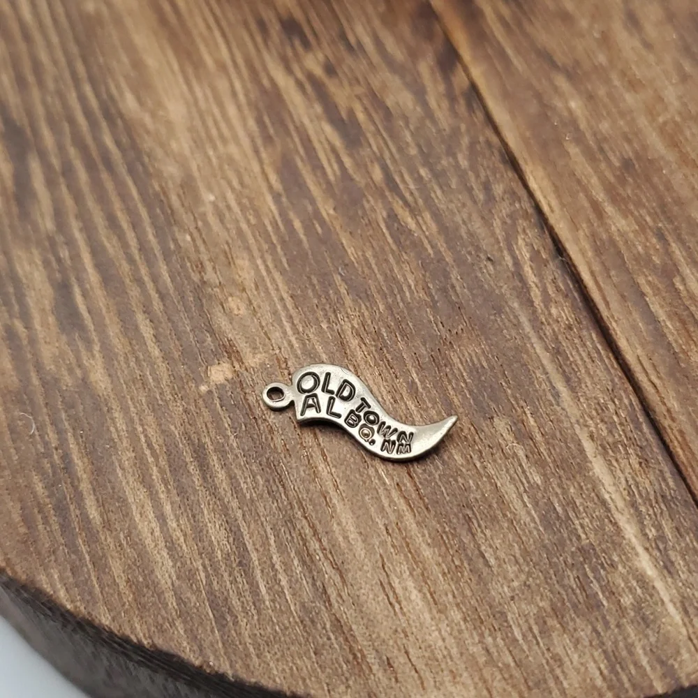 Old Town albo banner‎ charm mini
